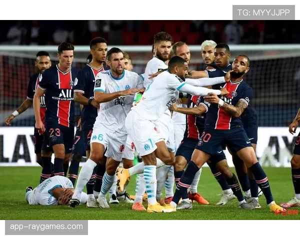 法甲官方公布第29轮裁判安排，图尔平将执法巴黎对阵马赛的法国国家德比